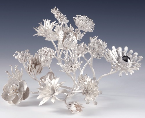 Metal-art-by-Japanese-artist-Junko-Mori-1 Metal-art-by-Japanese-artist-Junko-Mori-1 metalwork artist Junko Mori: one of the Best japanese Metalwork artist Metal art by Japanese artist Junko Mori 1