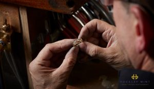 Craftsmanship-Superb-Masterpieces-of-British-Arts-and-Crafts--300x174 Craftsmanship-Superb-Masterpieces-of-British-Arts-and-Crafts--300x174 Craftsmanship Superb Masterpieces of British Arts and Crafts - Jetzt Bei Vulkan Vegas Registrieren! Craftsmanship Superb Masterpieces of British Arts and Crafts 300x174