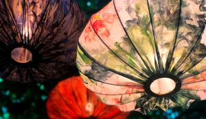 Clerkenwell-Design-Week-2019-Curiousa-and-Curiousas-Silk-Lanterns--300x174 Clerkenwell-Design-Week-2019-Curiousa-and-Curiousas-Silk-Lanterns--300x174 Clerkenwell Design Week 2019 Curiousa and Curiousa's Silk Lanterns - Joacă Cazinou On The Web Românesc Pe Bani Reali Clerkenwell Design Week 2019 Curiousa and Curiousas Silk Lanterns 300x174